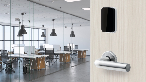 The new SMARTair® Lock puts advanced electronic access control into a familiar format