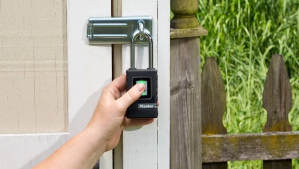 Master Lock unveils innovative Outdoor Biometric Padlock