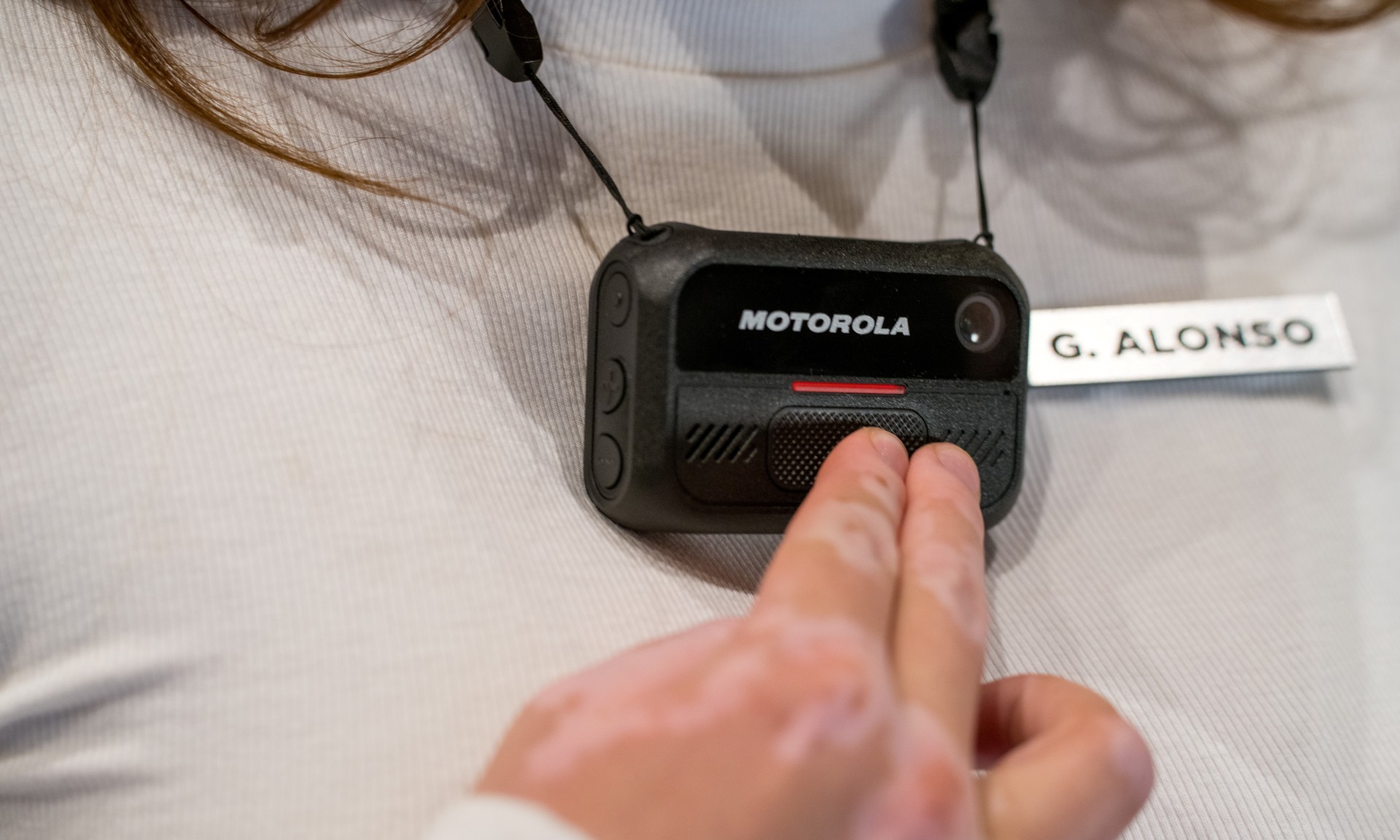 New Body Camera by Motorola Solutions Boosts Safety for Frontline Workers