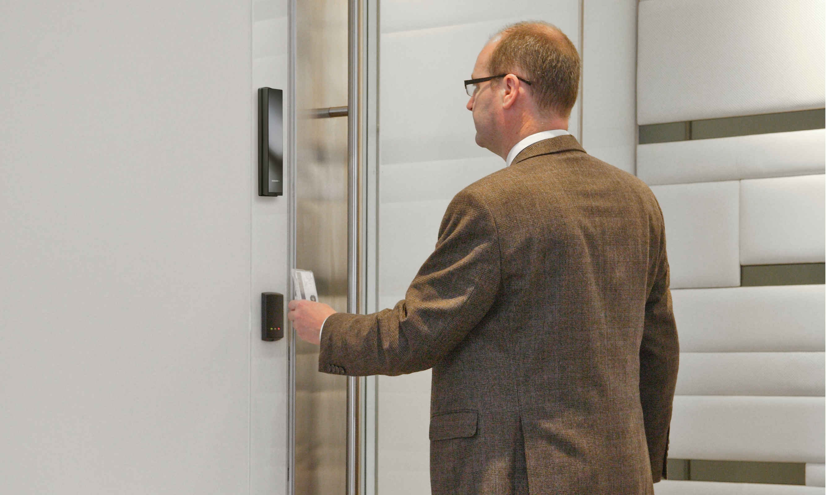 At IFSEC 2016, Aurora unveils breakthrough access control technology straight out of sci-fi